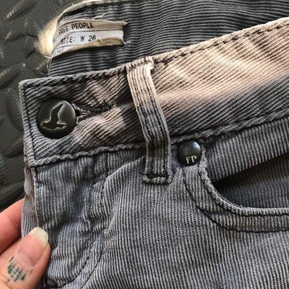 Free People Grey Corduroy Jean pants Size 26 - Picture 8 of 10